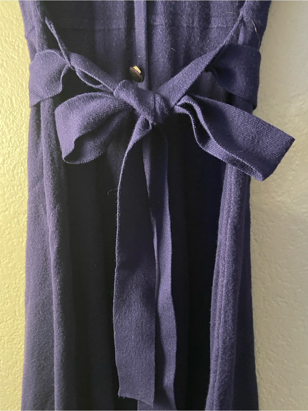 Women's V-Neck Navy Blue Tie-Waist Sweater Dress with gold buttons EUC, Size M